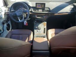 
										2019 Audi Q5 full									