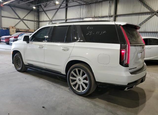
								2022 Cadillac Escalade full									