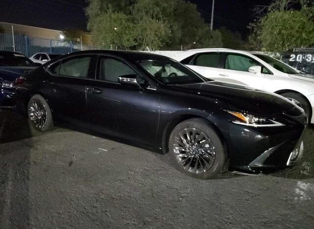 
								2025 Lexus Es 350 full									