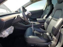 
										2018 Tesla Model 3 full									