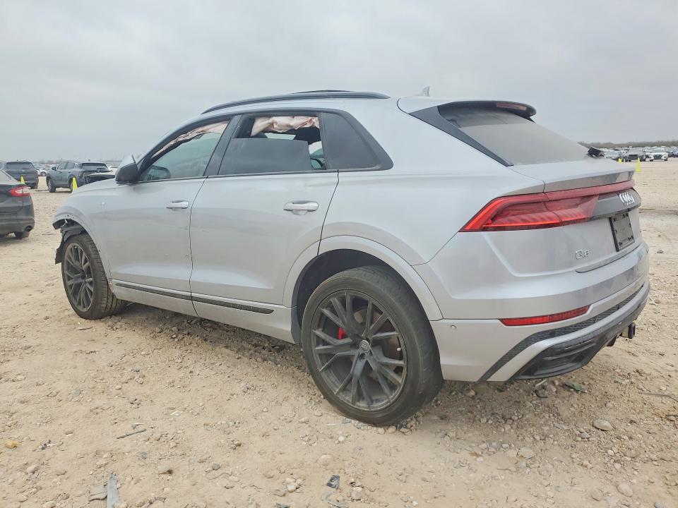 2021 Audi Q8