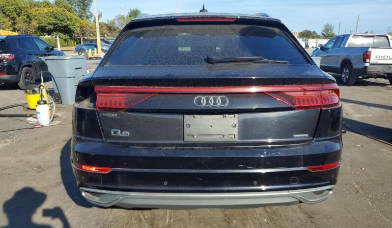 
								2019 Audi Q8 full									