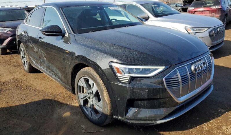 
								2020 Audi E-tron full									