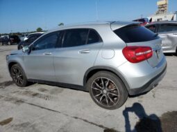 
										2017 Mercedes-benz Gla-class full									
