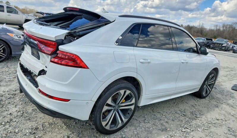
								2019 Audi Q8 full									