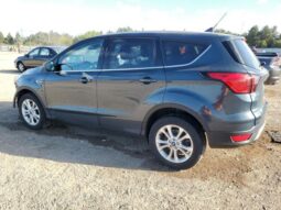 
										2019 Ford Escape se full									