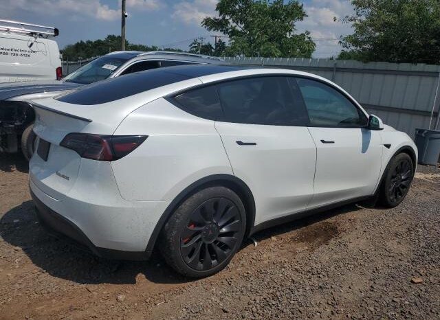 
								2022 Tesla Model y full									