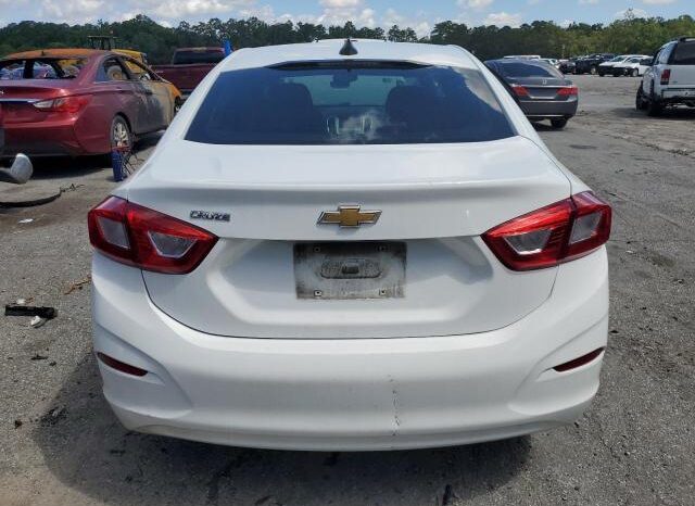 
								2018 Chevrolet Cruze full									