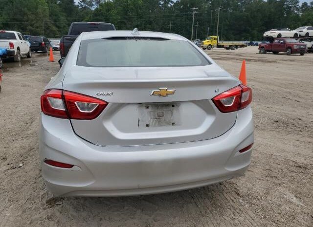 
								2018 Chevrolet Cruze full									