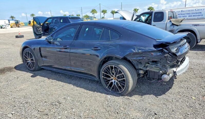 
								2022 Porsche Panamera full									