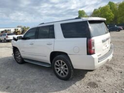 
										2016 Gmc Yukon full									