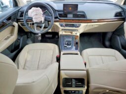 
										2019 Audi Q5 full									