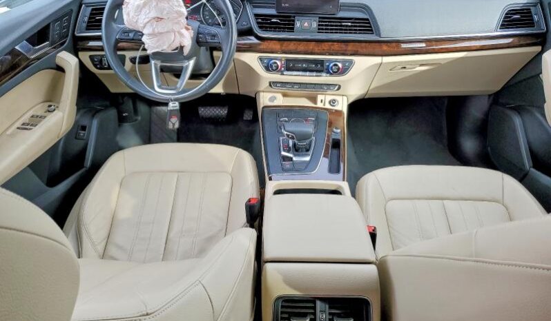 
								2019 Audi Q5 full									
