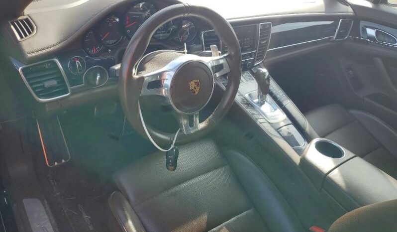
								2016 Porsche Panamera full									