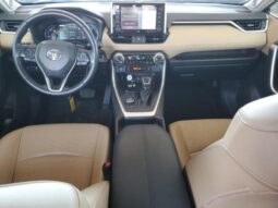 
										2020 Toyota Rav4 full									