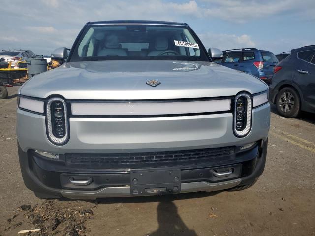 2024 Rivian R1s