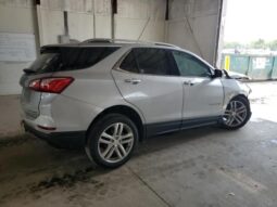 
										2020 Chevrolet Equinox pr full									