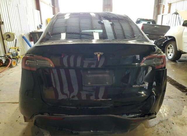 
								2022 Tesla Model y full									