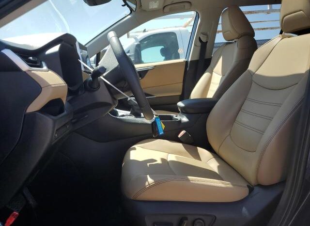 
								2025 Toyota Rav4 full									
