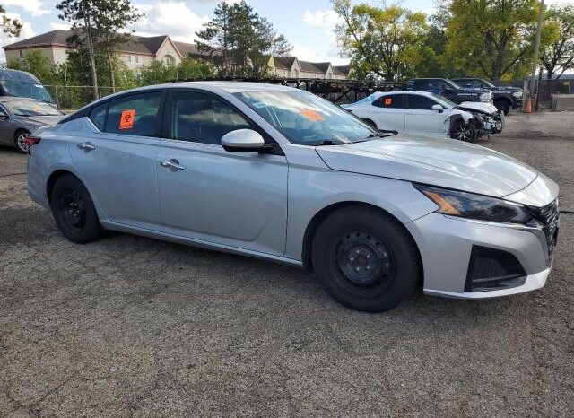 
								2023 Nissan Altima s full									