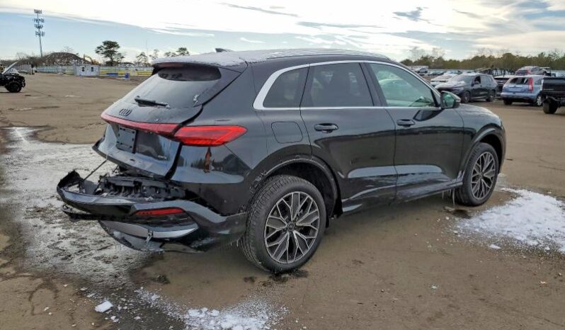 
								2025 Audi Q5 full									