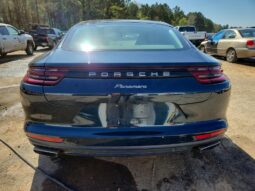 
										2017 Porsche Panamera full									