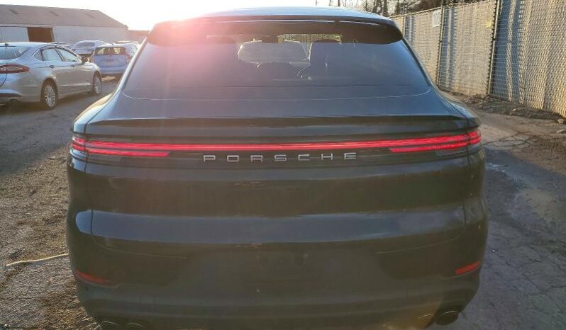 
								2025 Porsche Cayenne full									