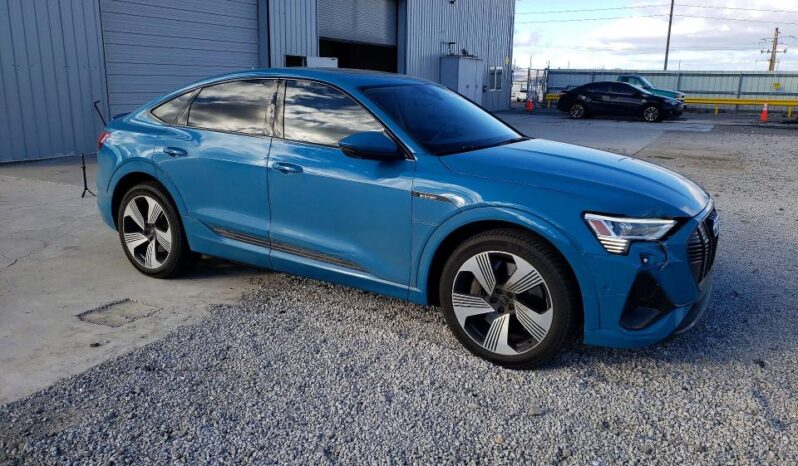 
								2021 Audi E-tron full									
