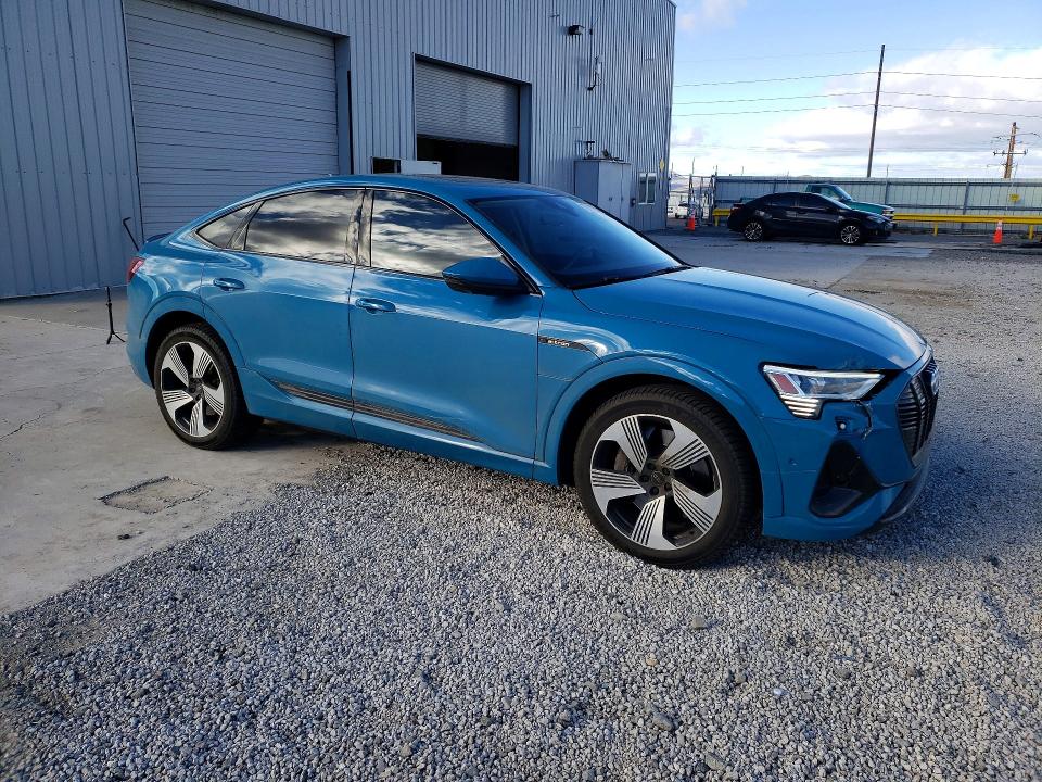 2021 Audi E-tron