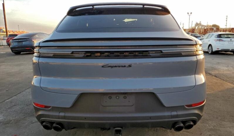 
								2025 Porsche Cayenne full									