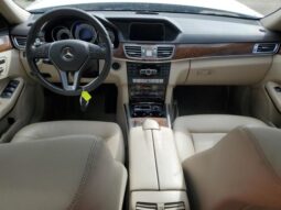
										2014 Mercedes-benz E 300 4mat full									