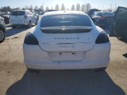 
										2010 Porsche Panamera full									