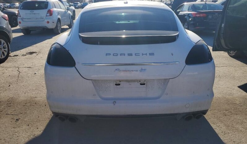 
								2010 Porsche Panamera full									
