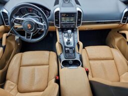 
										2016 Porsche Cayenne full									