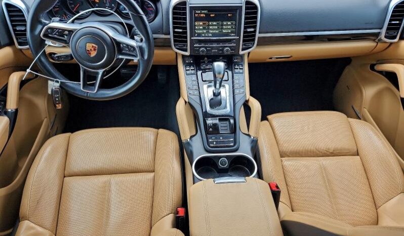 
								2016 Porsche Cayenne full									