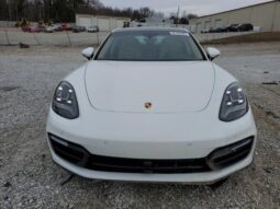 
										2022 Porsche Panamera full									