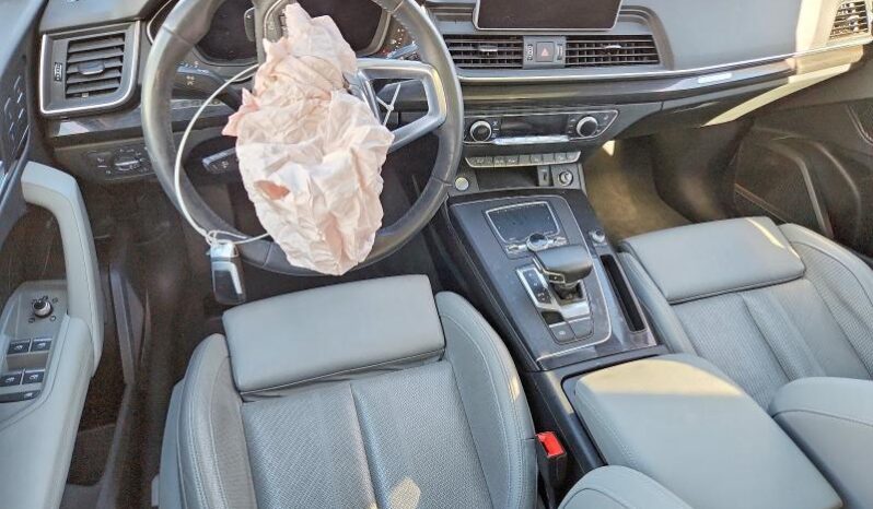 
								2018 Audi Q5 full									
