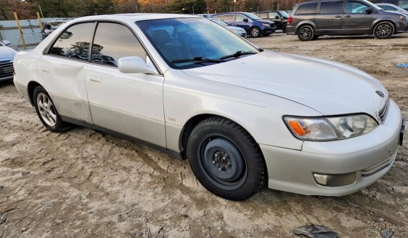 
								2000 Lexus Es 300 full									