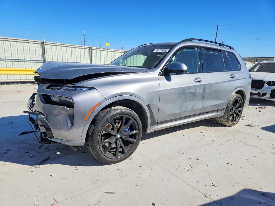 2024 BMW X7