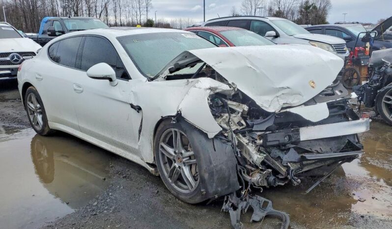 
								2014 Porsche Panamera full									