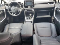 
										2019 Toyota Rav4 full									