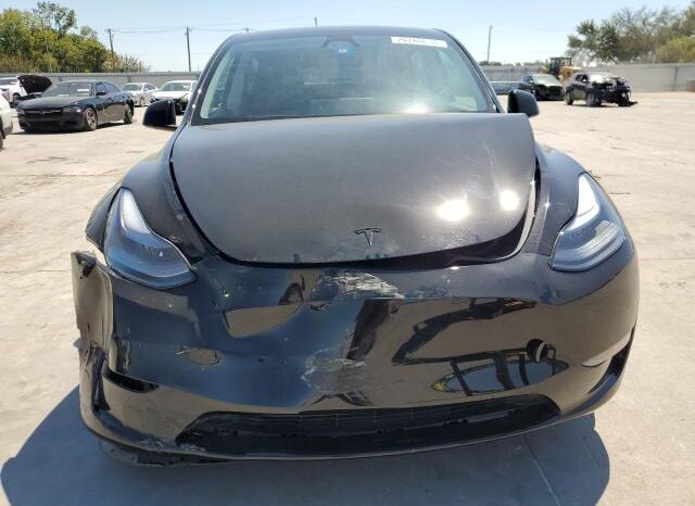 
								2023 Tesla Model y full									