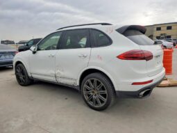 
										2017 Porsche Cayenne full									