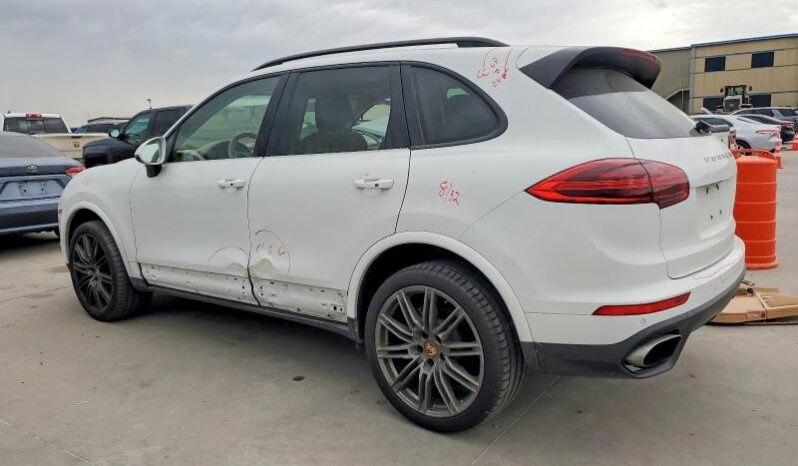 
								2017 Porsche Cayenne full									