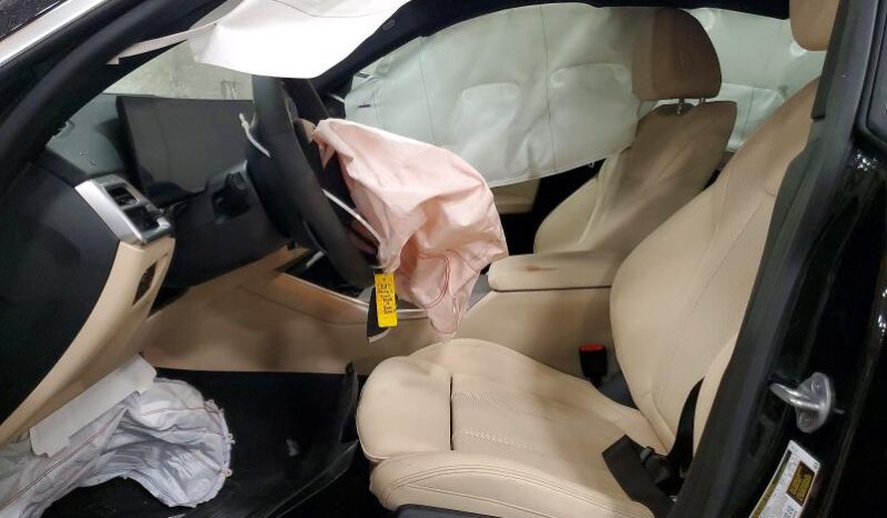 
								2025 BMW I4 full									