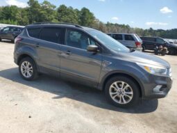 
										2018 Ford Escape se full									