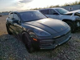 
										2023 Porsche Cayenne full									