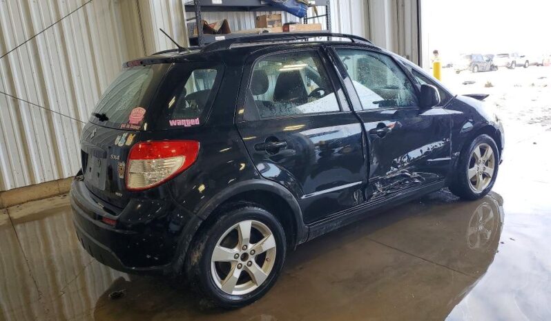 
								2012 Suzuki Sx4 full									