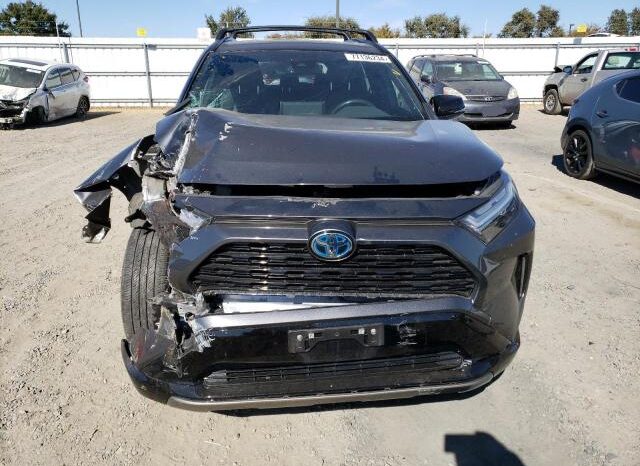 
								2022 Toyota Rav4 full									