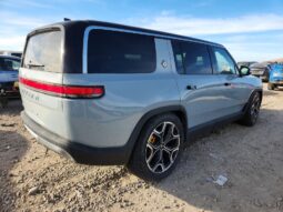 
										2022 Rivian R1s full									